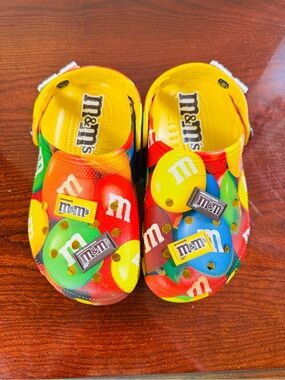 M&M's Kids Yellow Multi-Color Comfort Clogs